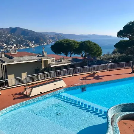 The Dolphin - Big With View In With Pool Lägenhet Rapallo