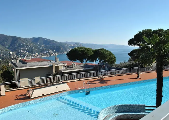 The Dolphin - Big With View In With Pool Apartment *