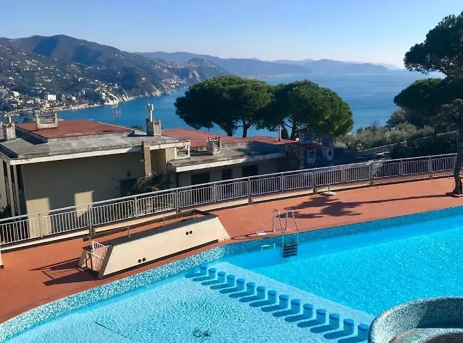 The Dolphin - Big With View In With Pool Apartment Rapallo